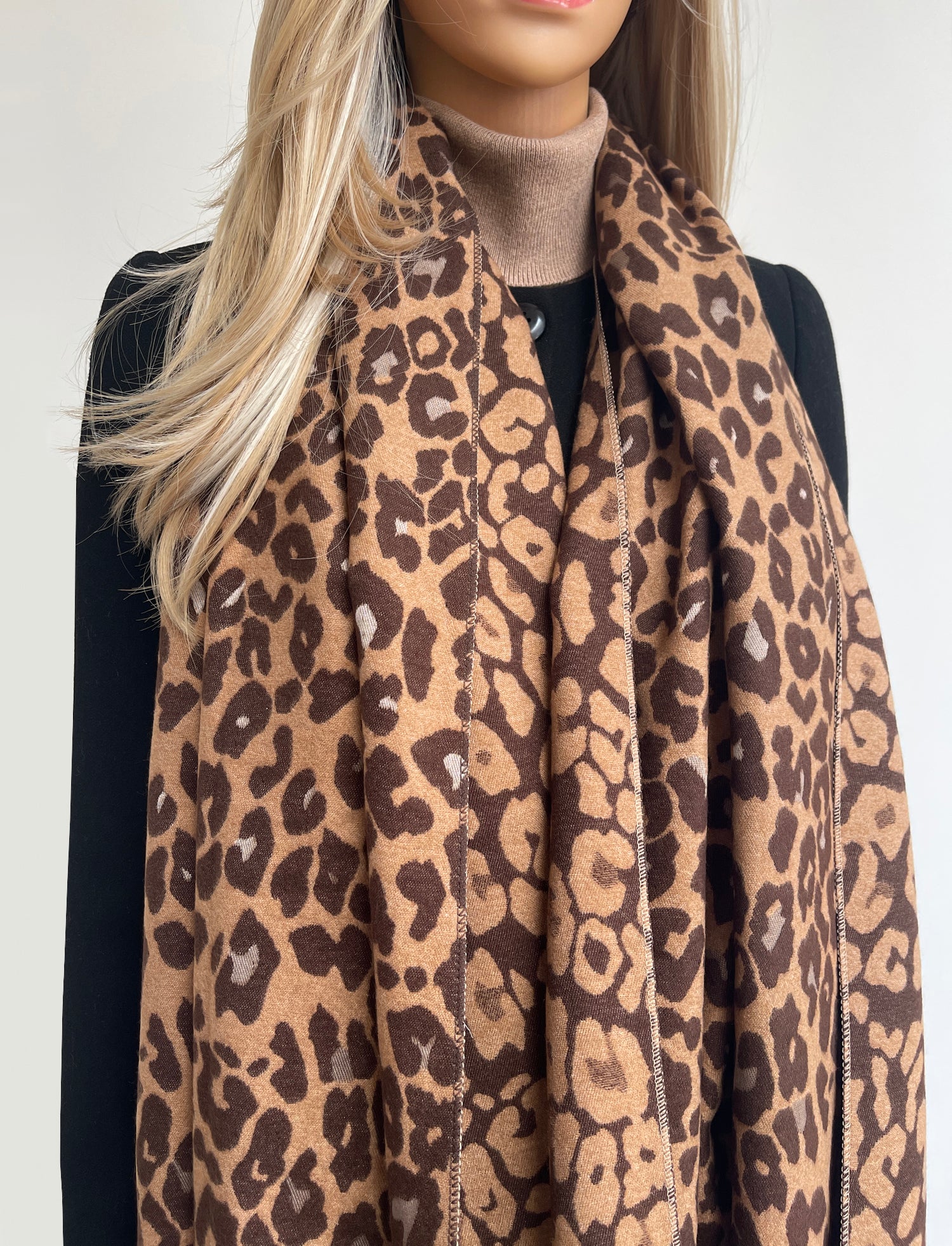 LARGE BROWN LEOPARD PRINT REVERSIBLE WINTER SHAWL BLANKET SCARF