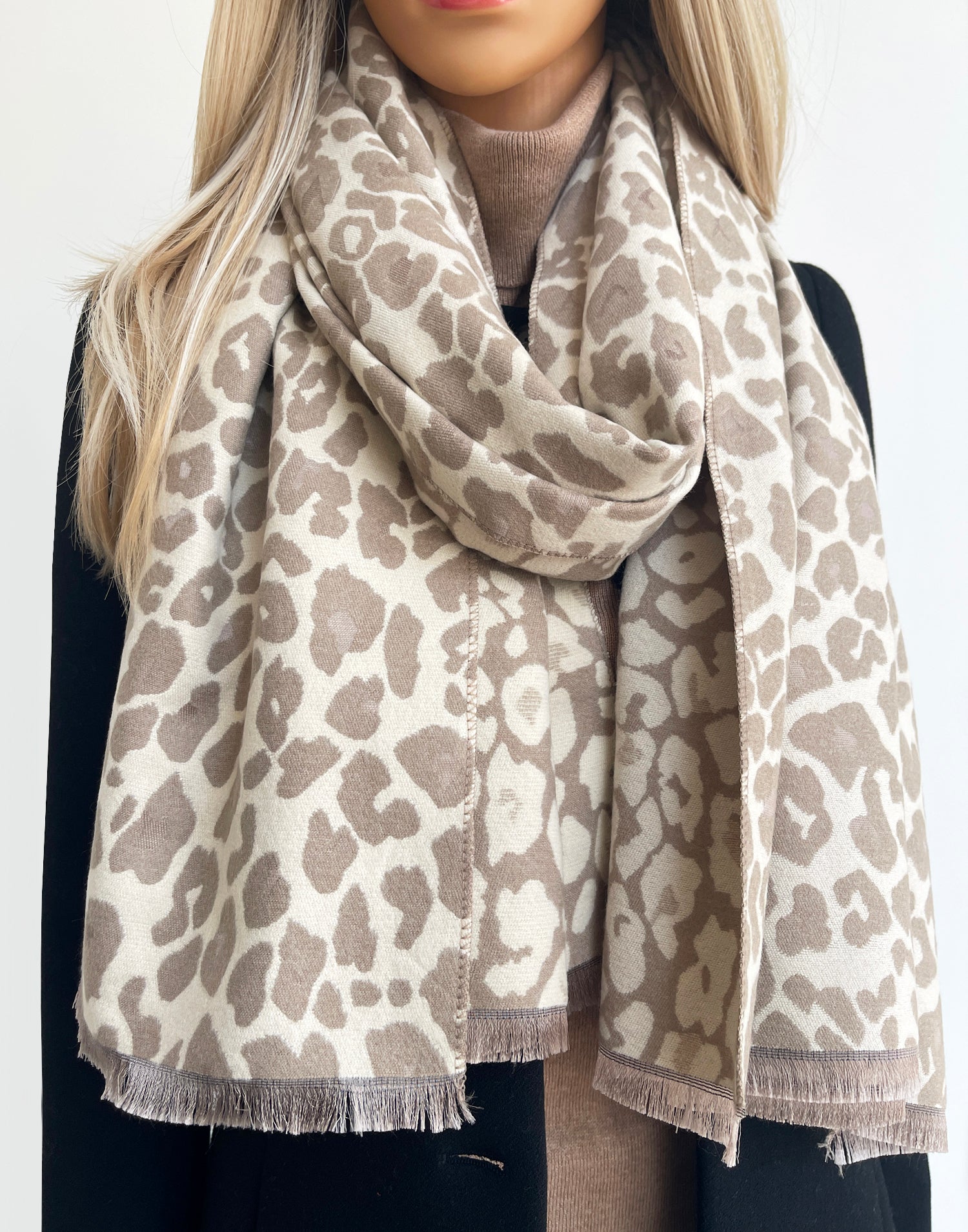 LARGE CREAM LEOPARD PRINT REVERSIBLE WINTER SHAWL BLANKET SCARF
