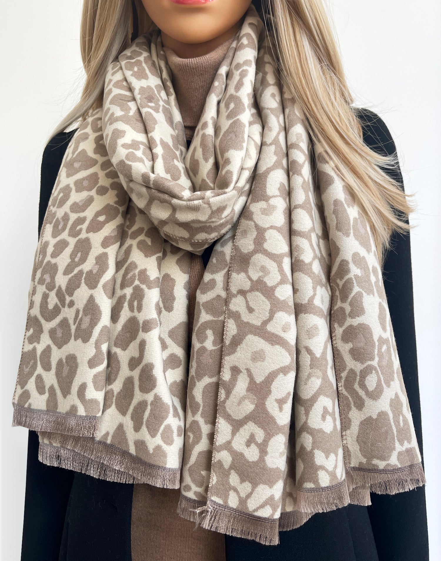 LARGE CREAM LEOPARD PRINT REVERSIBLE WINTER SHAWL BLANKET SCARF