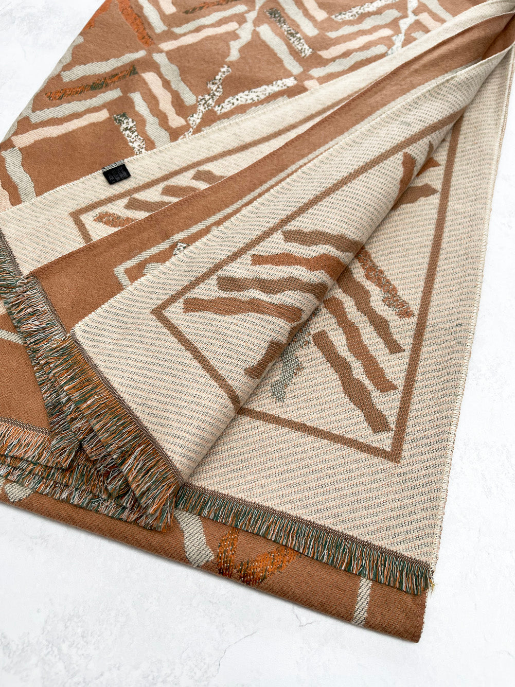 LARGE NUDE RETRO PRINT REVERSIBLE WOOL WINTER SHAWL BLANKET SCARF