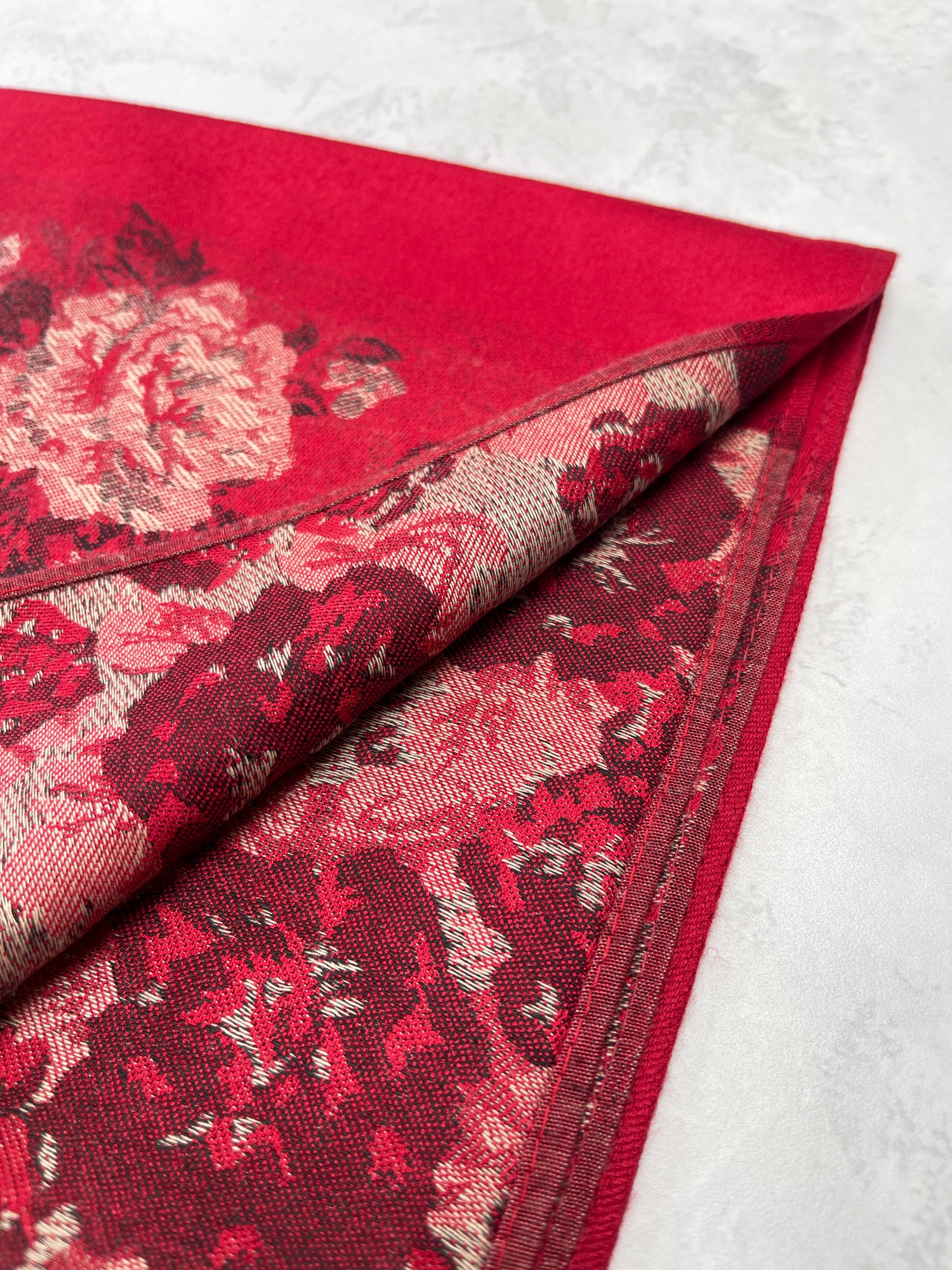 LARGE RED FLORAL PRINT SILKY FEEL PASHMINA SHAWL SCARF