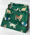 LIGHTWEIGHT GREEN SCARF WITH CATS