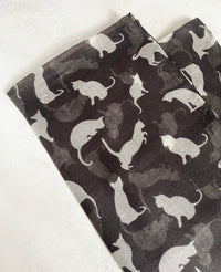 LIGHTWEIGHT PLAIN GREY AND WHITE CAT SCARF