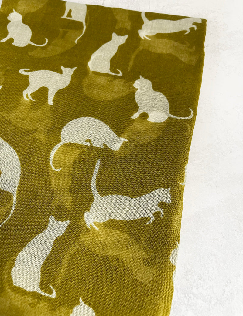 LIGHTWEIGHT PLAIN MUSTARD AND BEIGE CAT SCARF