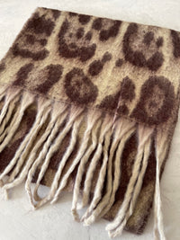 LONG BEIGE WOOL MIX FLUFFY OVERSIZED LEOPARD PRINT SCARF