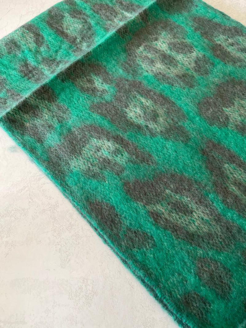 LONG GREEN WOOL MIX FLUFFY OVERSIZED LEOPARD PRINT SCARF