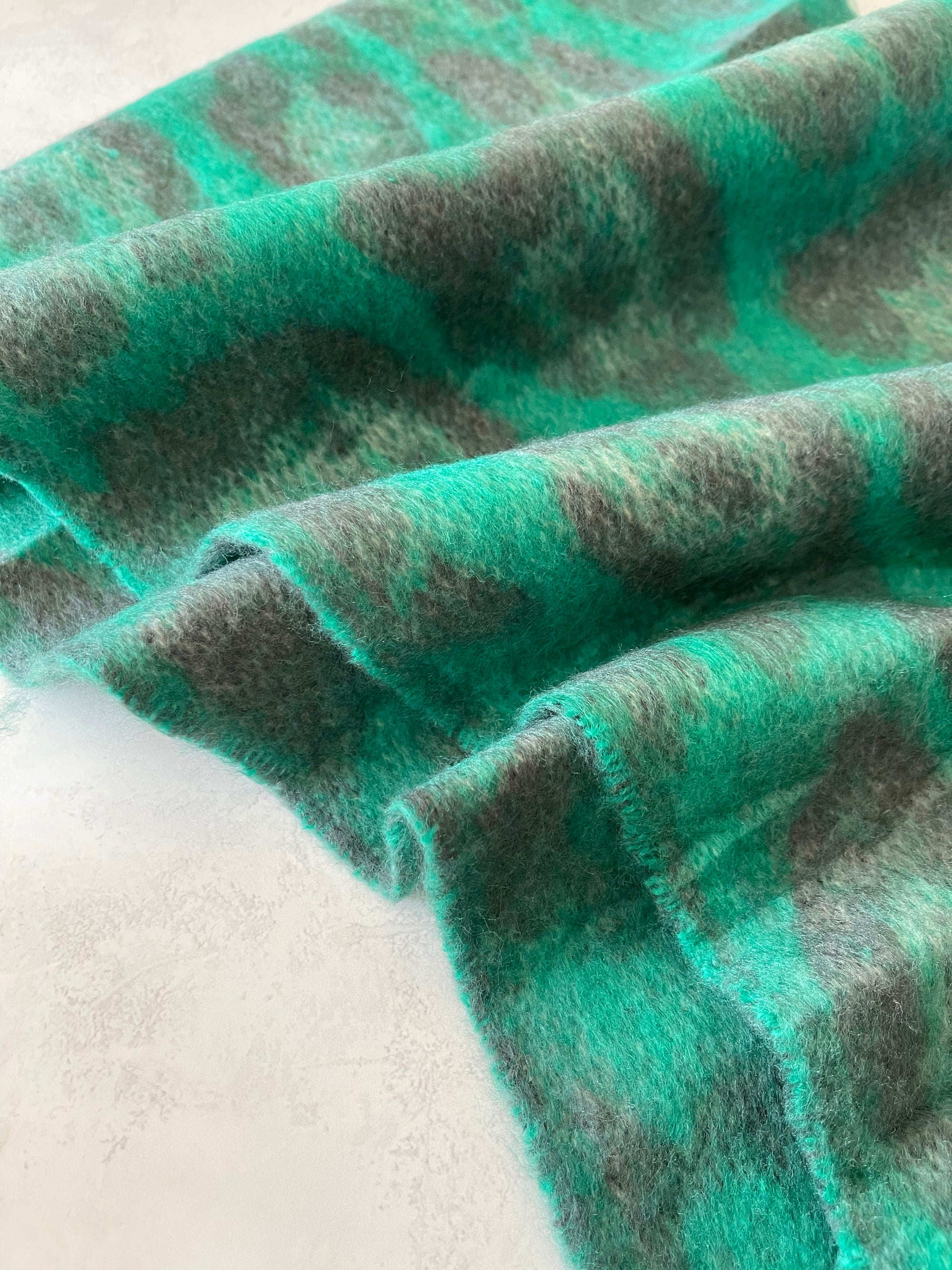 LONG GREEN WOOL MIX FLUFFY OVERSIZED LEOPARD PRINT SCARF