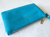 SMALL MULTI-POCKET CROSSBODY PURSE BAG WITH WRIST AND LONG STRAPS - BLUE