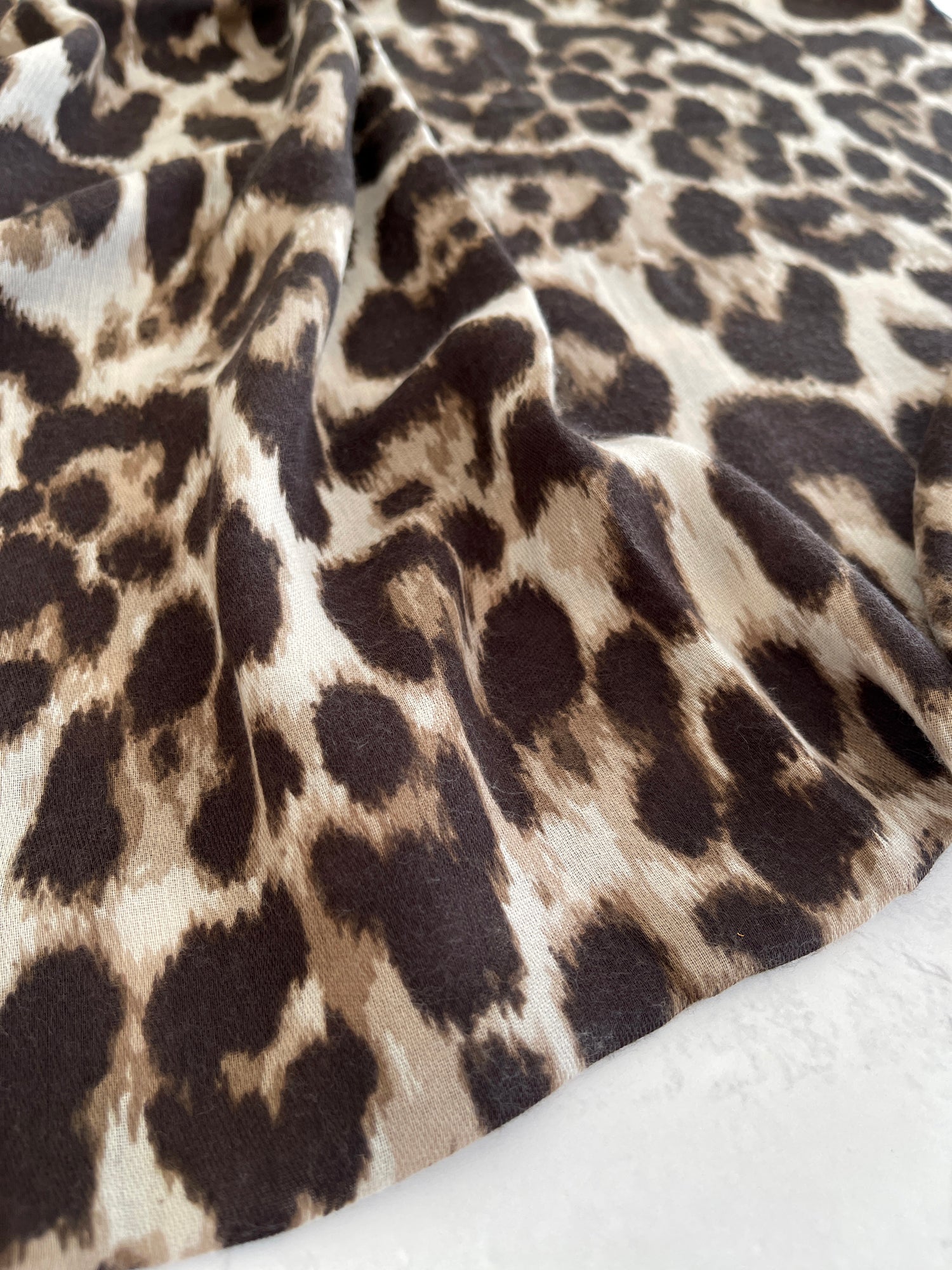 TAUPE COTTON BLEND CLASSIC LEOPARD PRINT SCARF