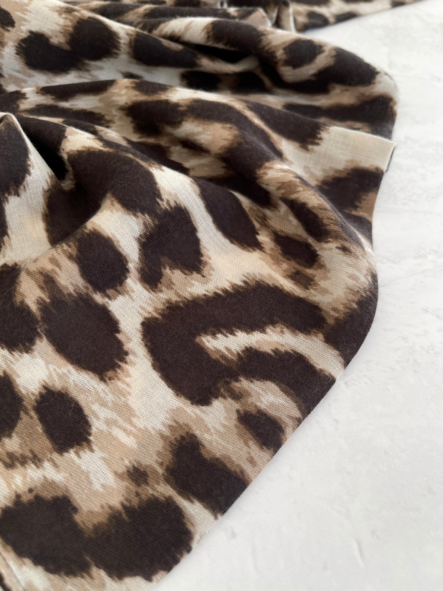 TAUPE COTTON BLEND CLASSIC LEOPARD PRINT SCARF