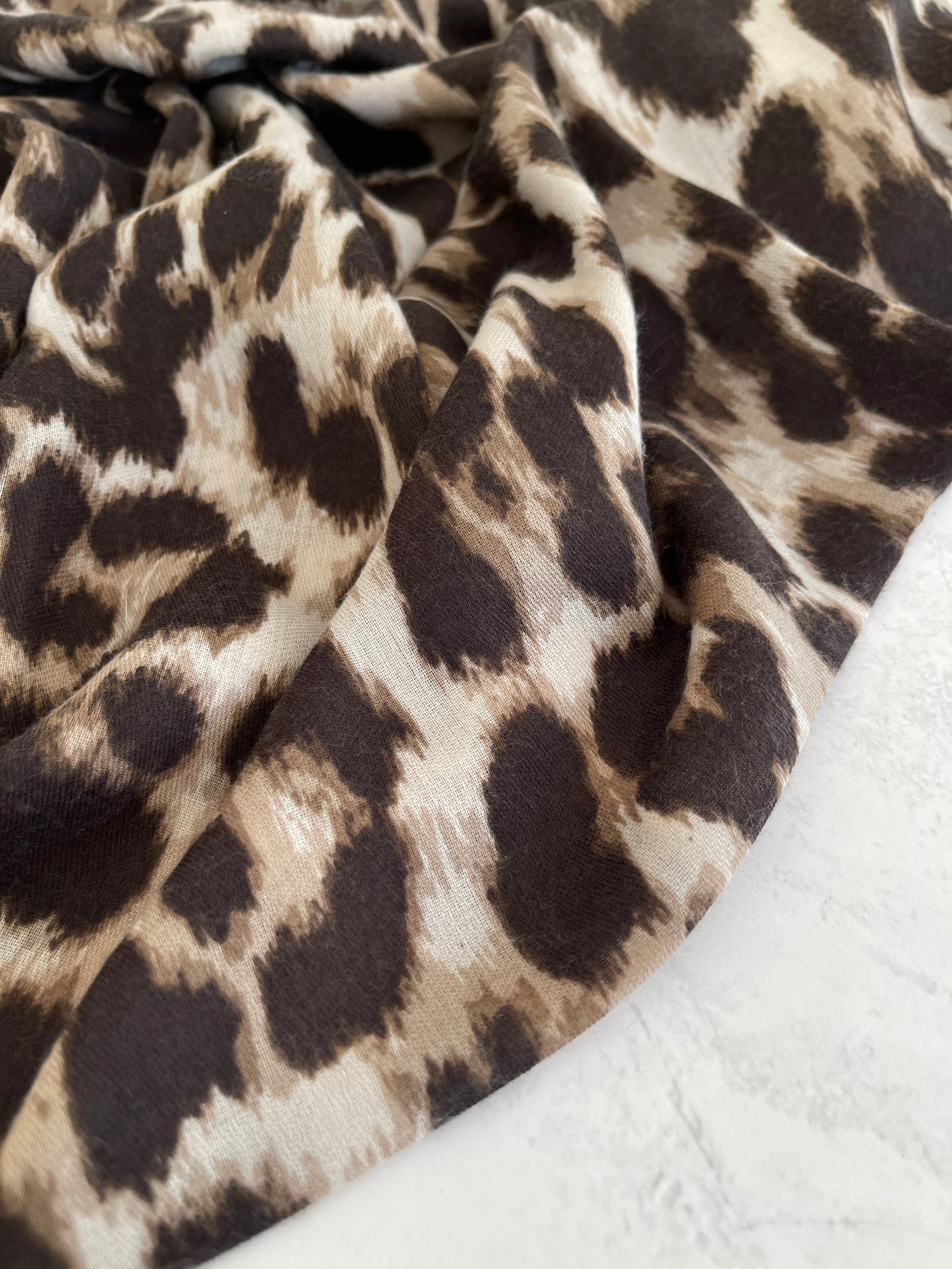 TAUPE COTTON BLEND CLASSIC LEOPARD PRINT SCARF