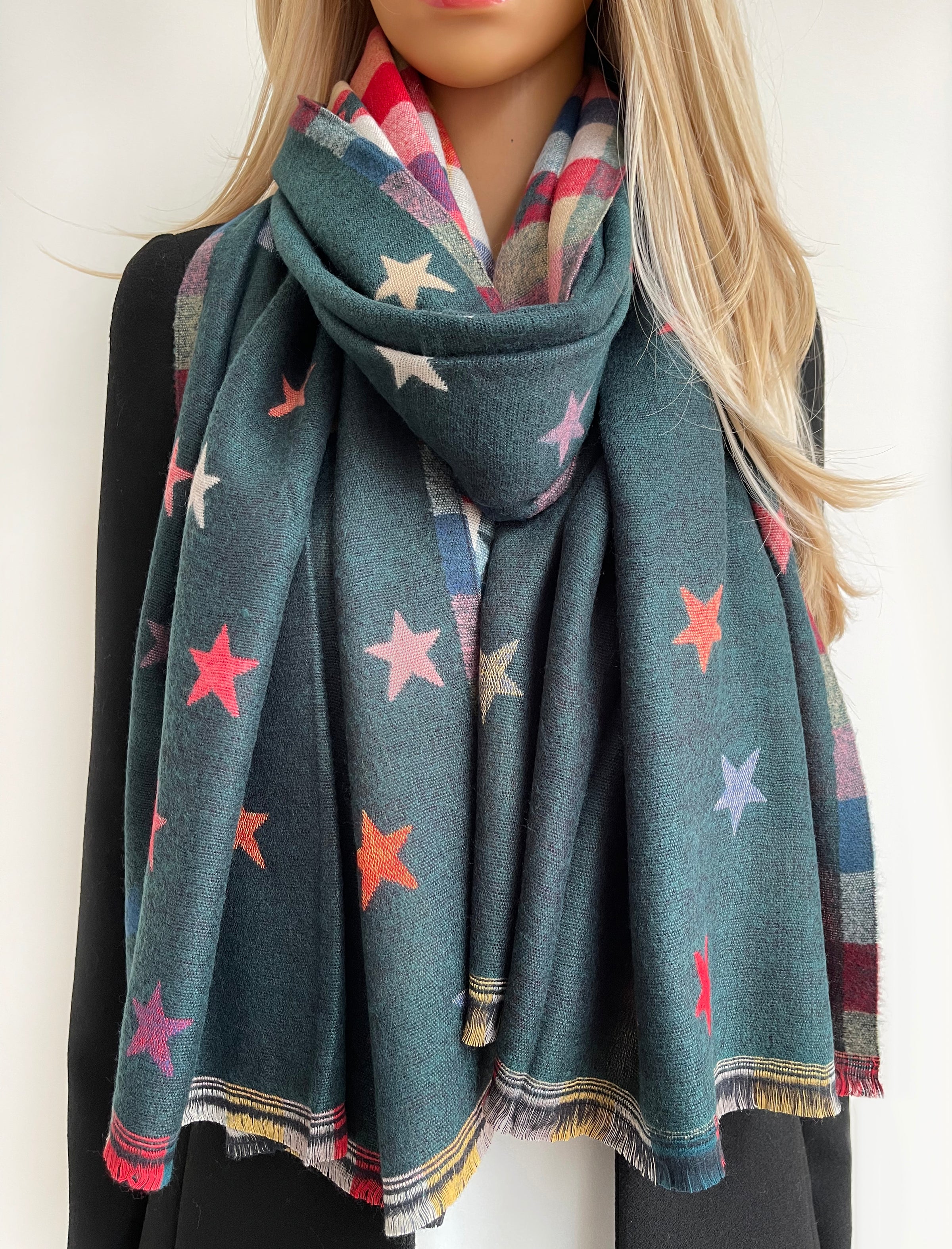 LARGE GREEN STAR PRINT REVERSIBLE CHECKED WINTER SHAWL BLANKET SCARF