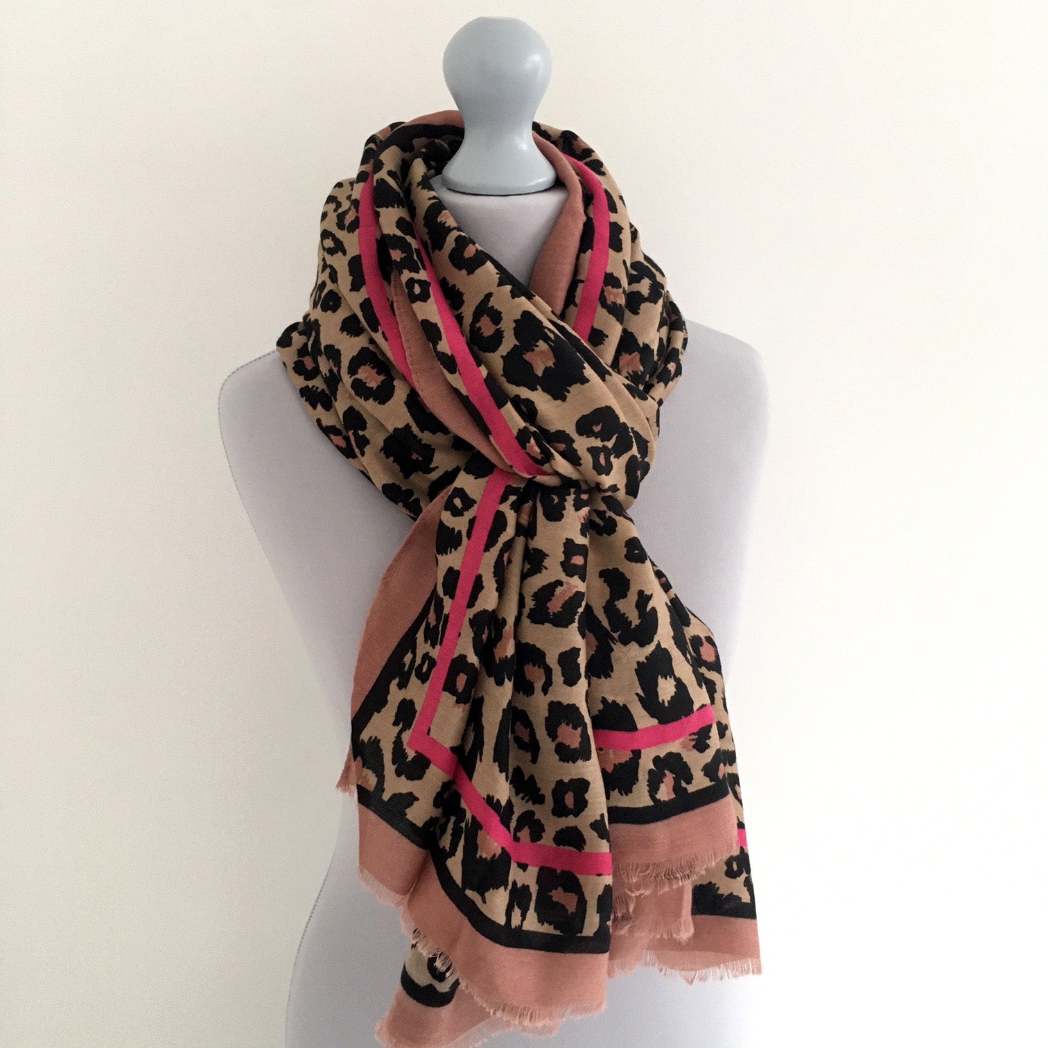 Pink leopard best sale print scarf uk