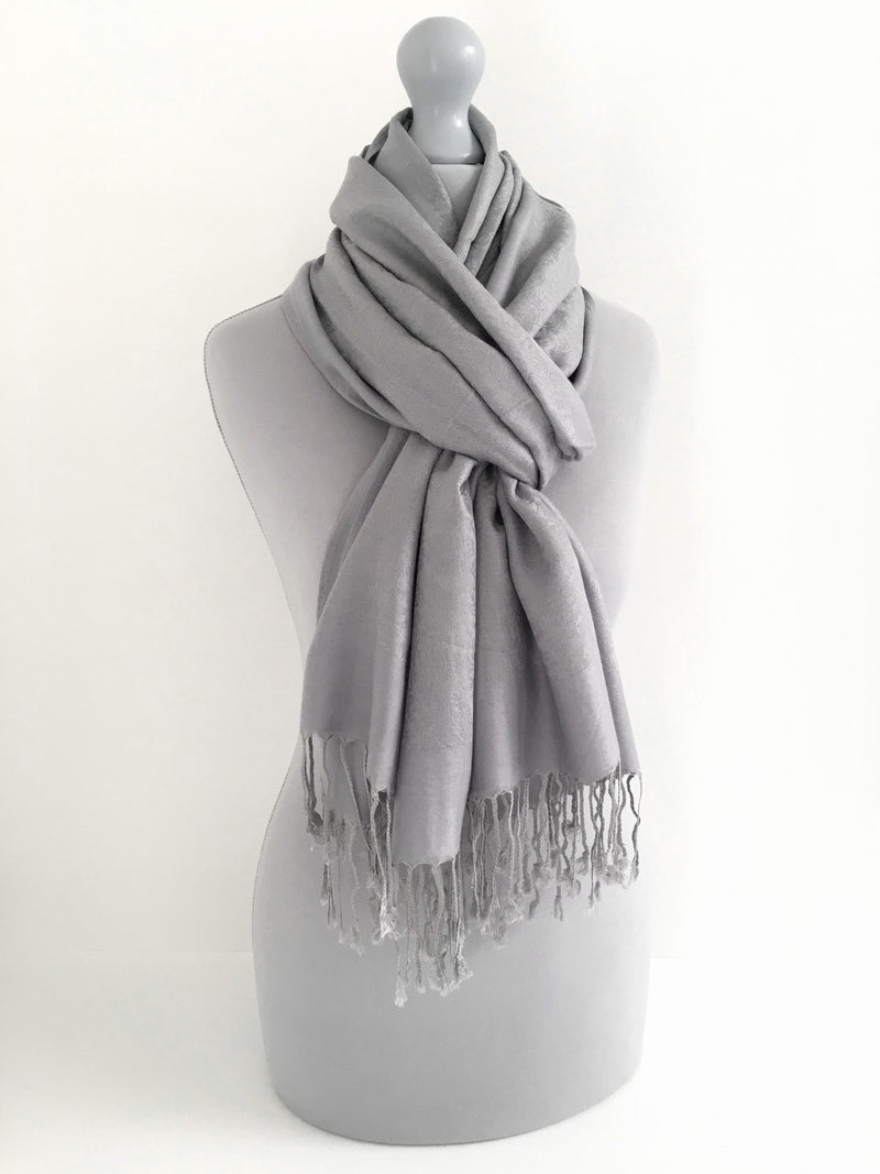 A-SHU SILVER GREY PAISLEY PRINT REVERSIBLE PASHMINA SHAWL SCARF - A-SHU.CO.UK