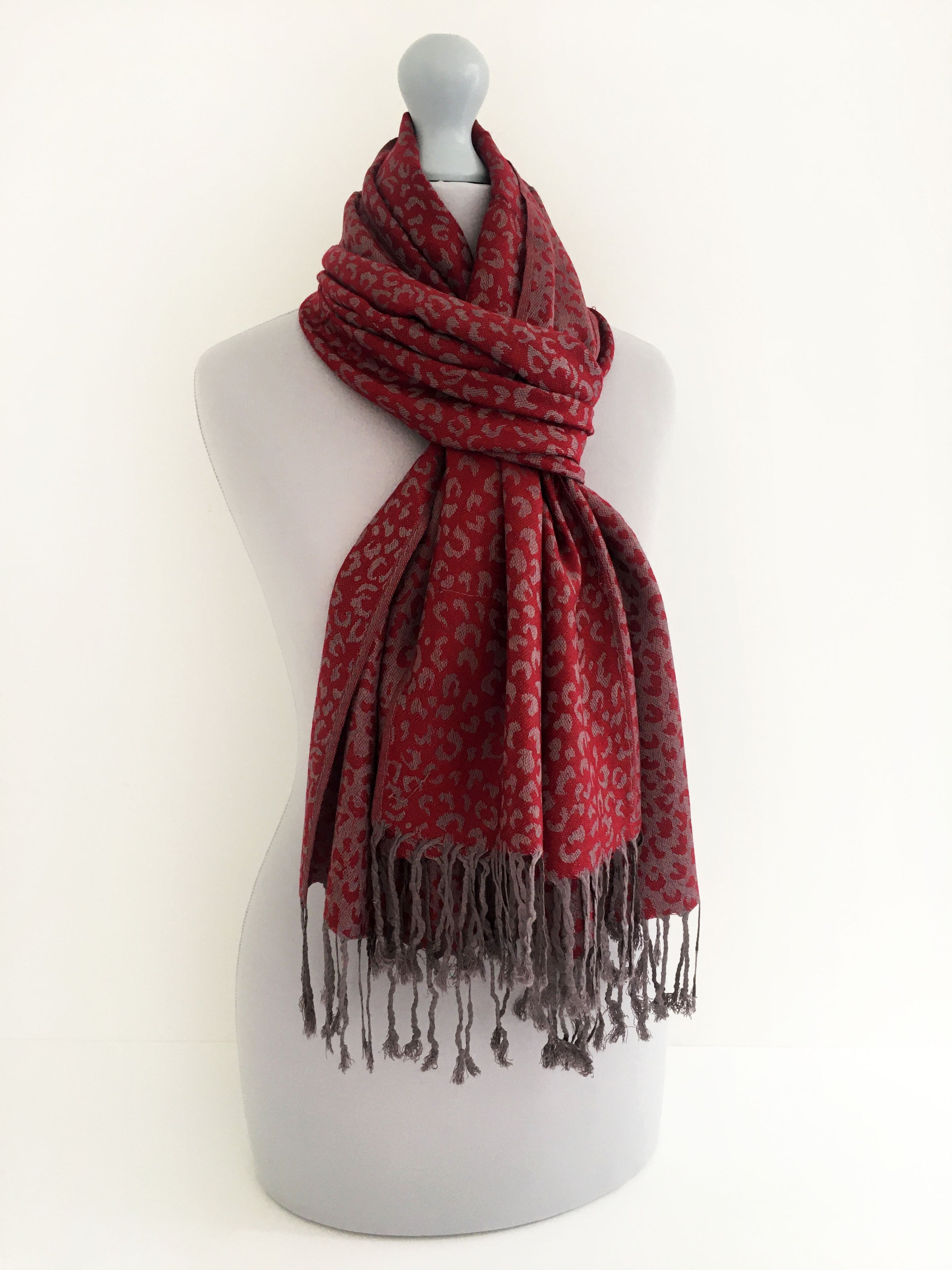 A-SHU MAROON SMALL LEOPARD PRINT REVERSIBLE PASHMINA SHAWL SCARF - A-SHU.CO.UK